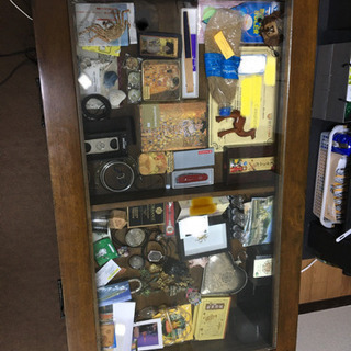 ガラスローテーブル