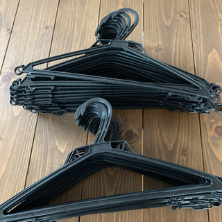 【無料】ハンガー34本