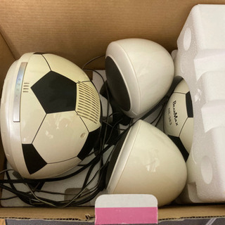 【値下げ】激レア品です。サッカーボール型オーディオの画像