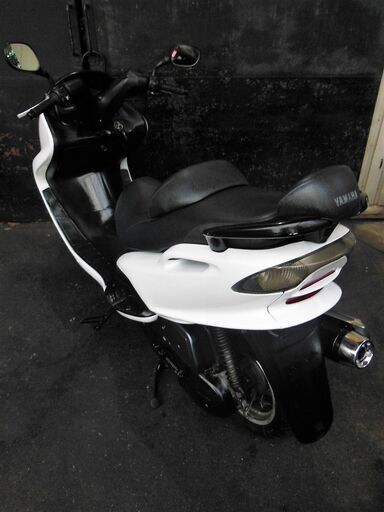期間限定年始値引き　YAMAHA マジェスティ125 カスタム ホワイト　セル始動 軽整備済 すぐ乗り出せます。マジェスティー