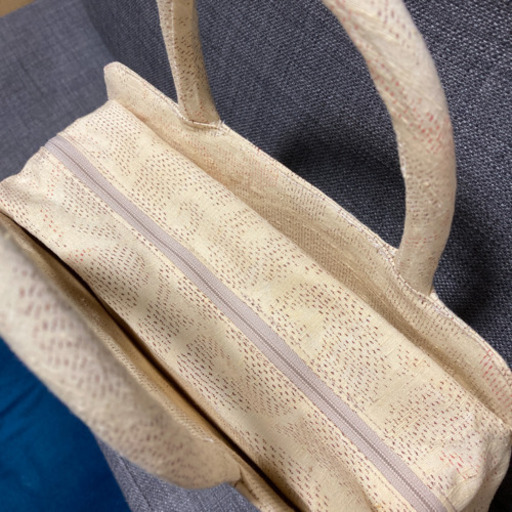 新品　結城紬　利休バッグ　色々な場面に合わせ易い　値下げ中
