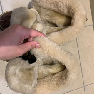 トリーバーチマウンテンシューズの画像