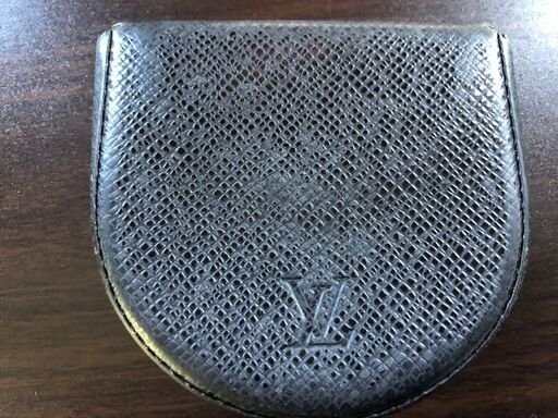 【財布】LOUIS VUITTON ルイ ヴィトン タイガ  ケース 小銭入れ レザー アルドワーズ 黒 ブラック【中古】