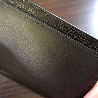 ルイヴィトン LOUIS VUITTON カードケース タイガ　 タイガレザー ブラック　定番人気の画像