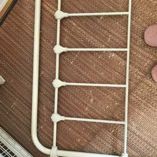 シングルベッド　マットレス付きの画像