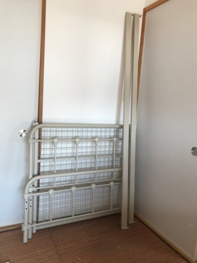 シングルベッド　マットレス付き