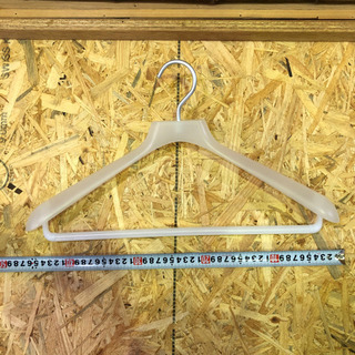  プラスチックハンガー　10本　②の画像