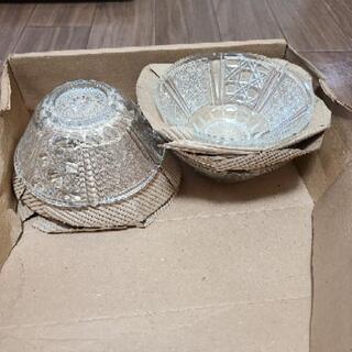 無料ガラス食器