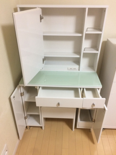 取引中 ドレッサー