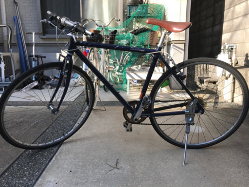 クロスバイク(鍵付き) 値下げ交渉可能です【留学に行くため11/12で締め切ります】