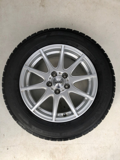 195/65R15 スタッドレスタイヤ　4本セット　ホイール・ナット付き　プリウス・wish