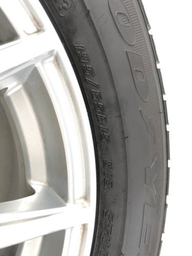 195/65R15 スタッドレスタイヤ　4本セット　ホイール・ナット付き　プリウス・wish
