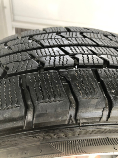 195/65R15 スタッドレスタイヤ　4本セット　ホイール・ナット付き　プリウス・wish