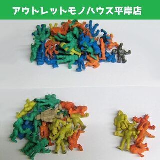 キン肉マン キン消し まとめて 64体　青、緑、橙、黄色、他 フ...