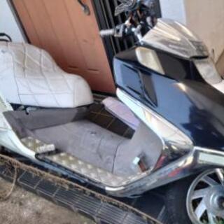 放置車両　フュージョン