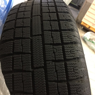 スタッドレスホイル付き4本 値下げしました。の画像