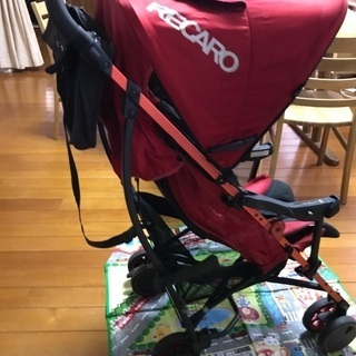 商談中。RECAROベビーカー 訳あり品