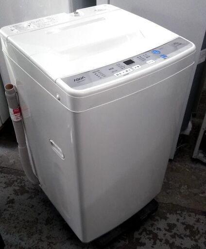 全自動洗濯機　スリムサイズ　シンプルデザイン　ひとり暮らしに