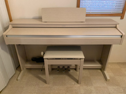 ヤマハ 電子ピアノARIUS ホワイトアッシュ調