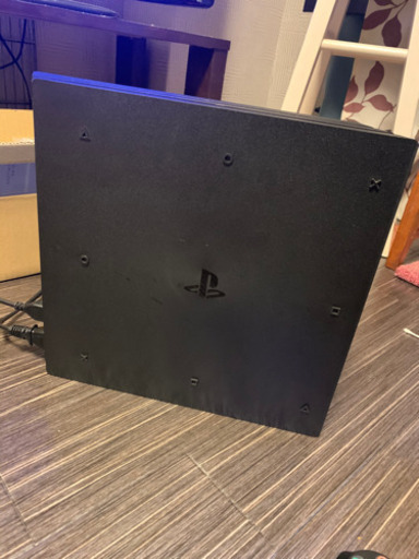 PS4 PRO CUH-7100B (SSD200GB)