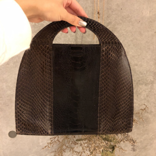 イヴ・サンローランのヴィンテージバッグ