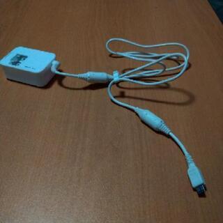 スマホ充電器　microUSB