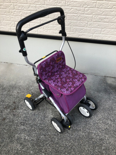シルバーカート　手押し車