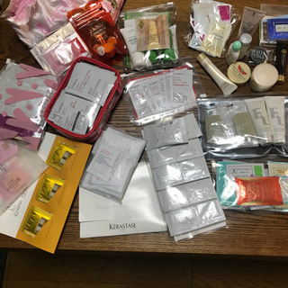 いろんなメーカーの化粧品試供品