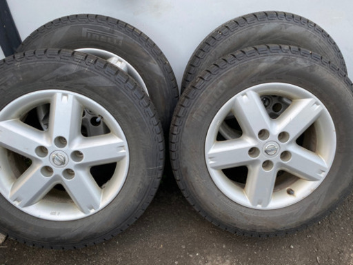 16インチスタッドレスタイヤ 4本