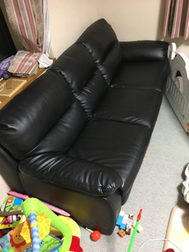 （値下げ）黒革のソファ