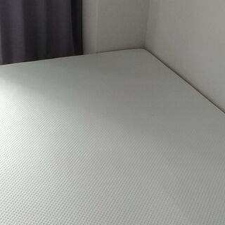 クイーンサイズ ベッド マットレス メモリフォーム 200 x 150 x 25cm