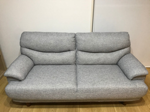 3人用布張りソファ