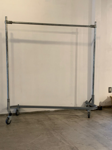 zハンガーラック