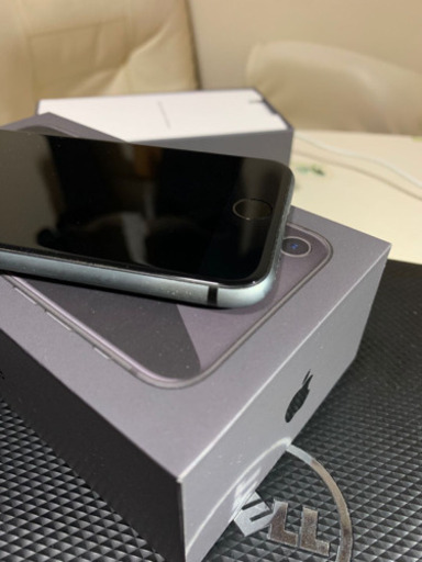 スマートフォン iPhone 8