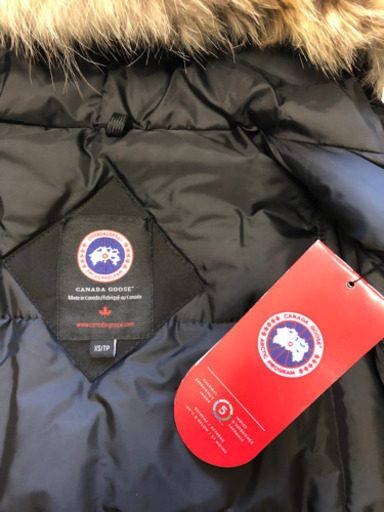 【新品タグ付き、未使用】希少XSサイズ　カナダグース？ダウンジャケット Canada goose