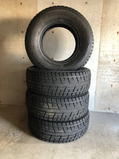 YOKOHAMA！スタッドレスタイヤ　溝あり　265/70R16