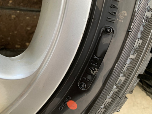 ダンロップ　WINTER MAXX  195/65r15スタッドレスタイヤ 