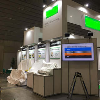 遊びがてらの見学でも大歓迎‼︎ 独立できるまでサポート致します。イベント、展示会、内装施工、配送などの画像