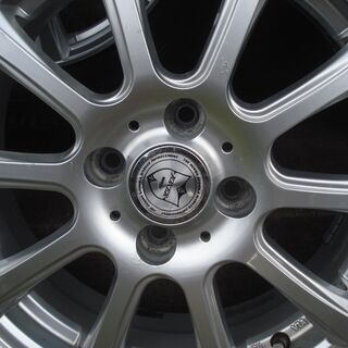 15インチ ブリヂストン175/65R15　コンパクト車用　スタッドレスアルミセット中古の画像