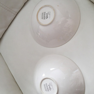 ピングーのお皿2個の画像