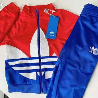 adidas ベビー服