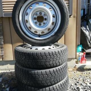 【お取り引き終了】スタッドレスタイヤ＋スチールホイールセット　あげます