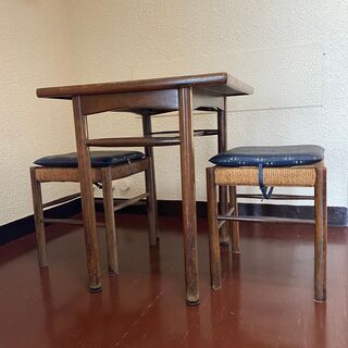 居酒屋さんみたいなテーブルセット　和風