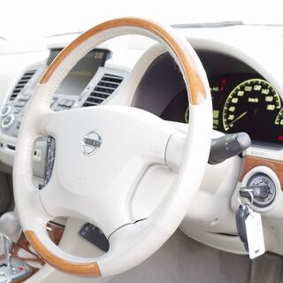 入庫したて☆早い者勝ち！パワーシート搭載💺日産　シーマ