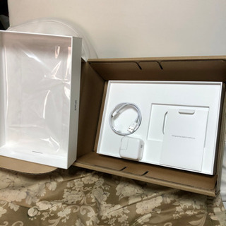 Apple iPad10.2wifi 32G スペースグレー2019モデル