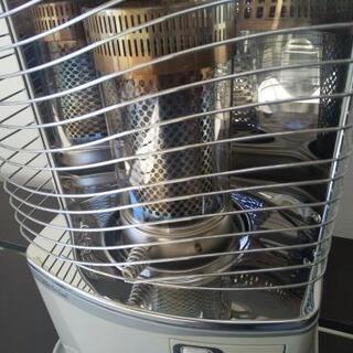 トヨトミ ポータブル 石油ストーブの画像