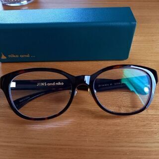 JINS×niko and… だてメガネ