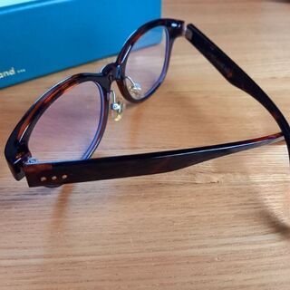 JINS×niko and… だてメガネの画像