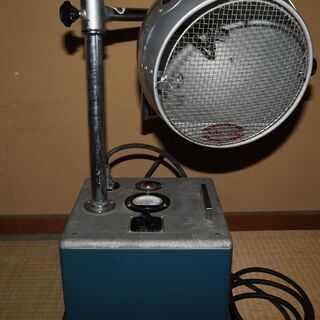 ヘルシーレイ光線治療器・カーボン4箱