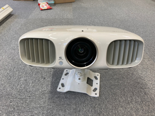 ホームプロジェクターセット　EPSON  EH-TW6100W \t天吊用金具　ELPMB22